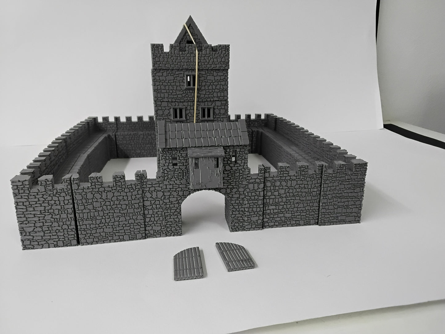 Es010 Medieval Tower House 1/72