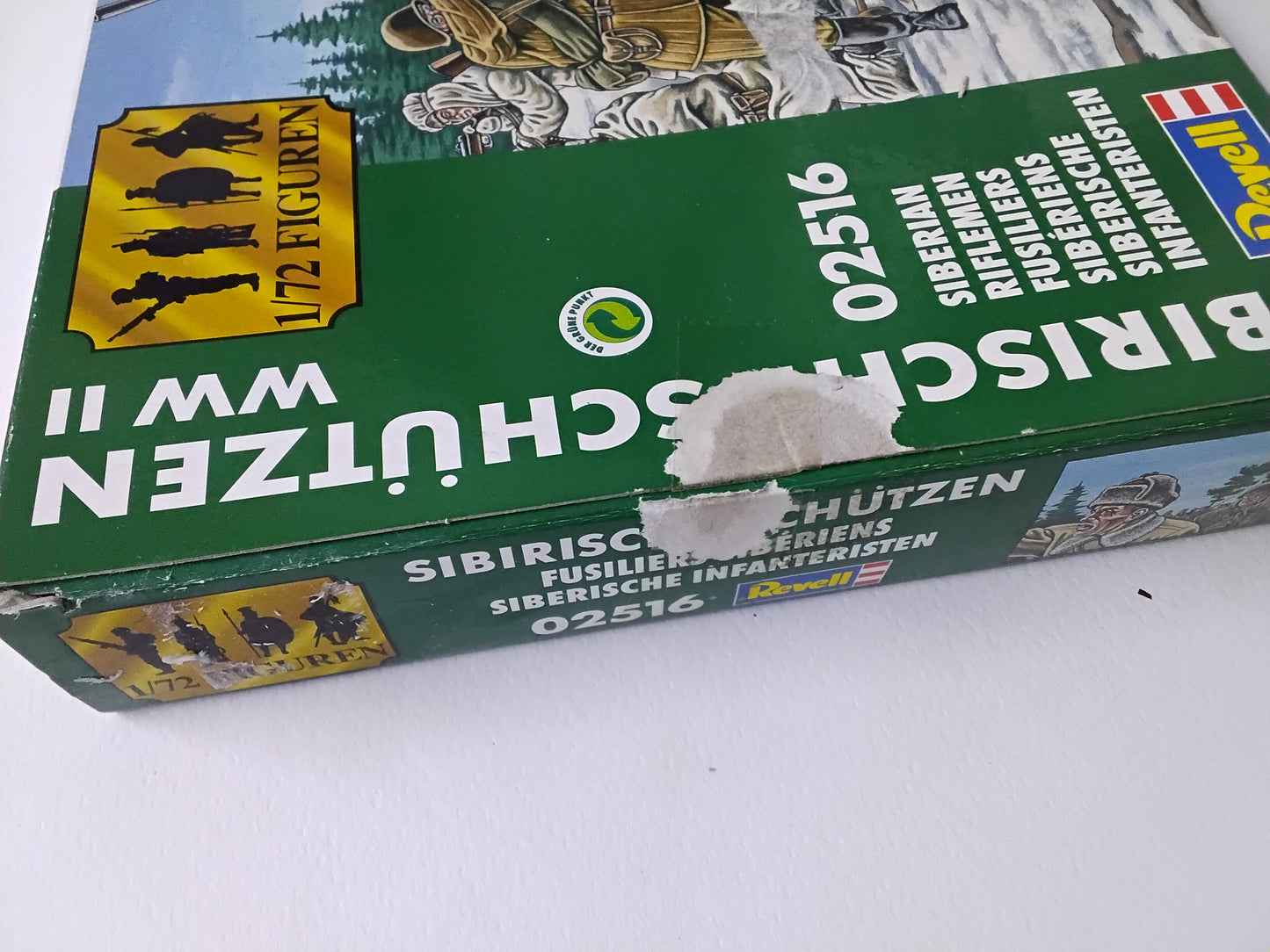 2516 REVELL SIBERIAN RIFLEMEN 1/72 SCATOLA DANNEGGIATA VEDI VOTO