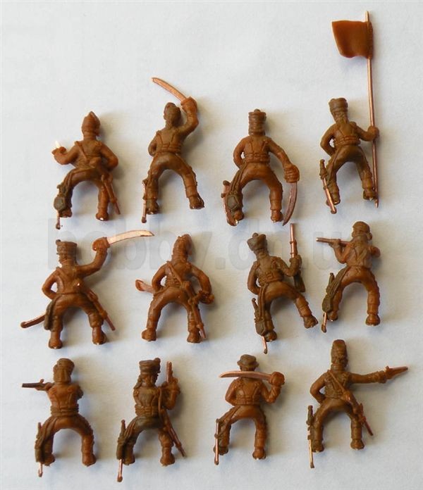 0118 STRELETS 1/72 French Hussars in Egypt