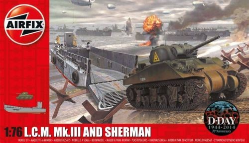 AX03301V AIRFIX 1/72 LCM 3 Landing Craft & Mk.II Sherman