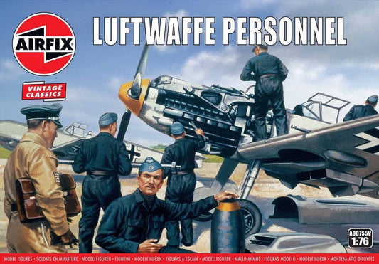 AX00755V AIRFIX Luftwaffe Personnel (WWII)  Vintage Classics series  1/72