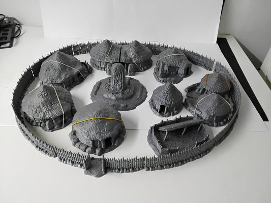 Es009 Celtic village Barbarian Huts 1/72