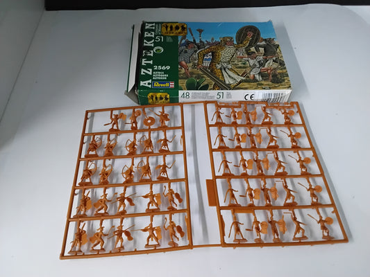 2569b REVELL 1/72 AZTEKEN SCATOLA DANNEGGIATA vedi foto