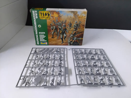 2511 REVELL DEUTSCHE PANZERGRENADIERE WWII 1/72