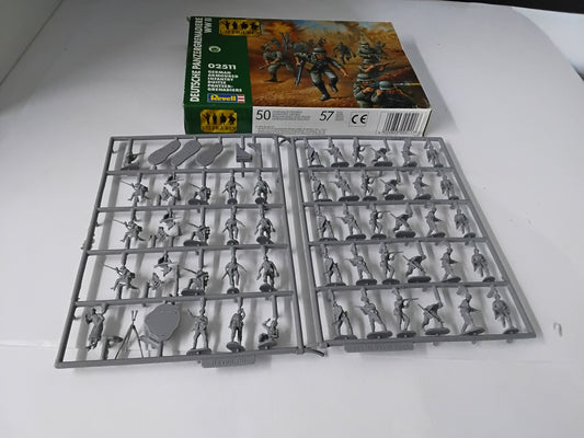 2511A REVELL DEUTSCHE PANZERGRENADIERE WWII 1/72 SCATOLA DANNEGGIATA  vedi foto