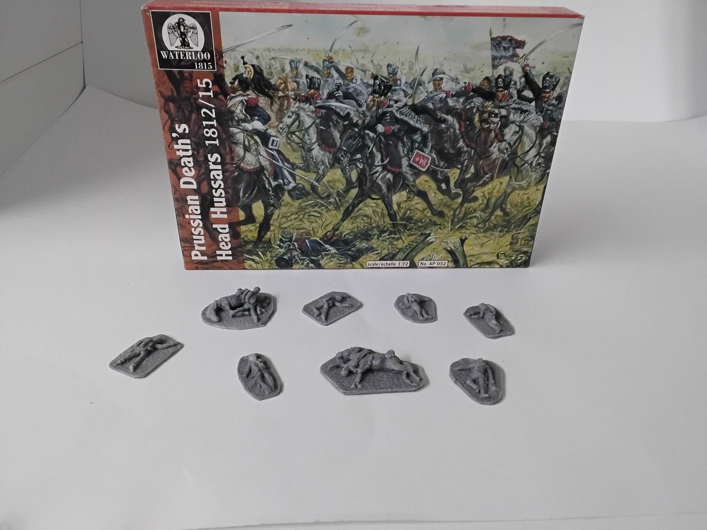 AP032b WATERLOO1815 PRUSSIAN DEATH'S HEAD HUSSARS  con morti  1/72