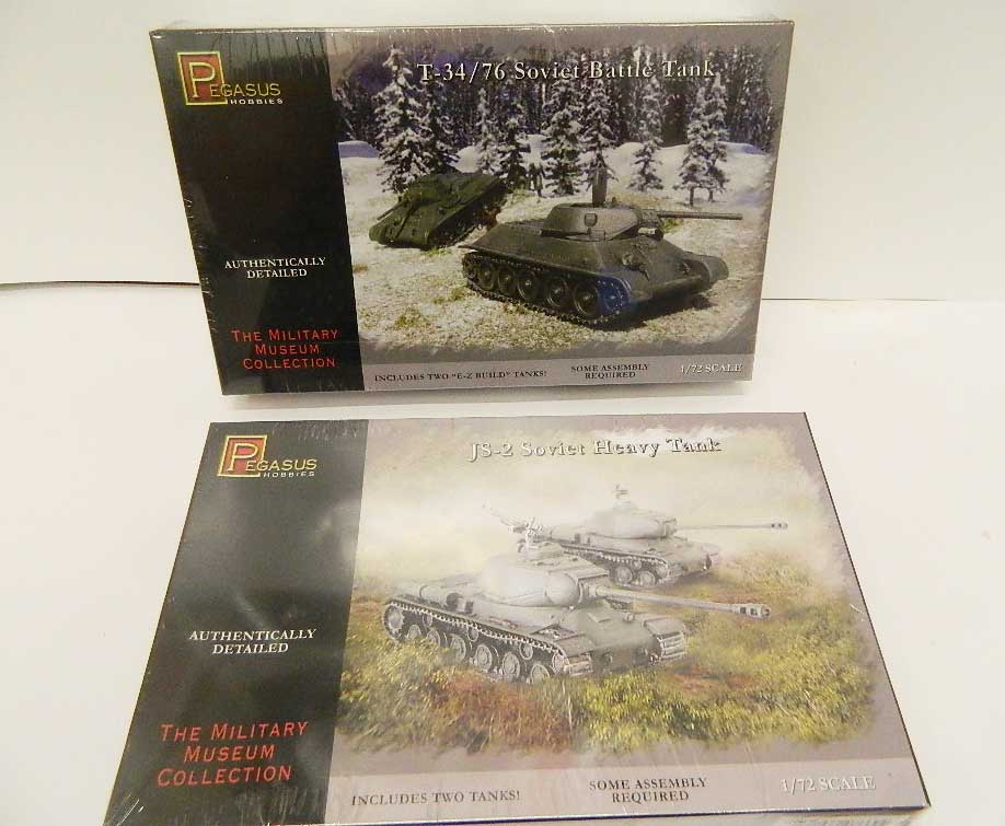 OFFERTA LUG14 RUSSIAN TANKS  NM. 2  1/72