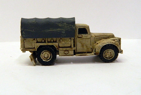 039 MAR.DAV   BRITISH  30 CWT TRUCK WWII 1/72