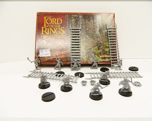 GAMES WORKSHOP  LORD OF RINGS 05-21 SIEGE TROOP URUKHAI