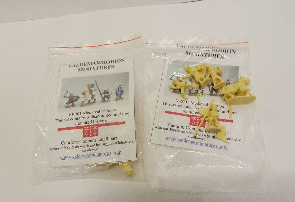VALDEMARS INTROVABILI FUORI PRODUZIONE VR001 MEDIEVAL BISHOPS 1/72