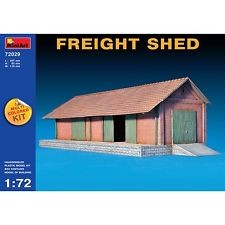 72029 MINIART SCALA 1/72   Freight Shed