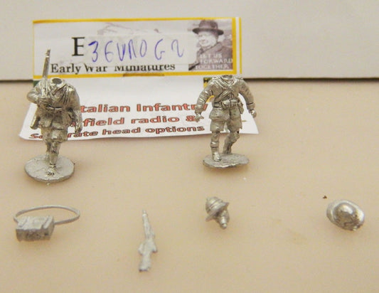 G2 EWM 2 x Italian Infantry with field radio & separate head options 1/72