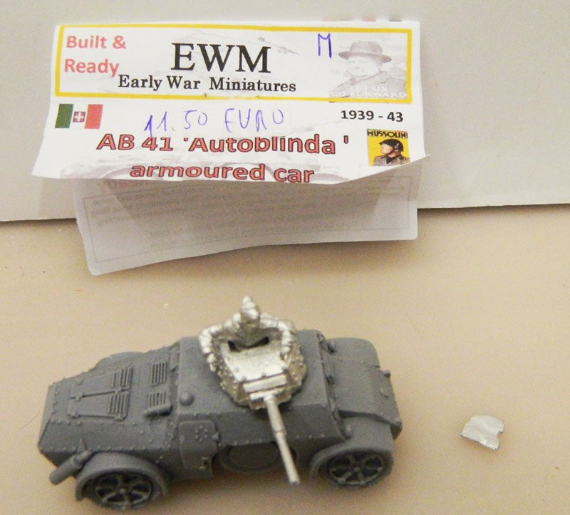 M0 EWM 1/72  AB 41 AUTOBLINDA ARMOURED CAR