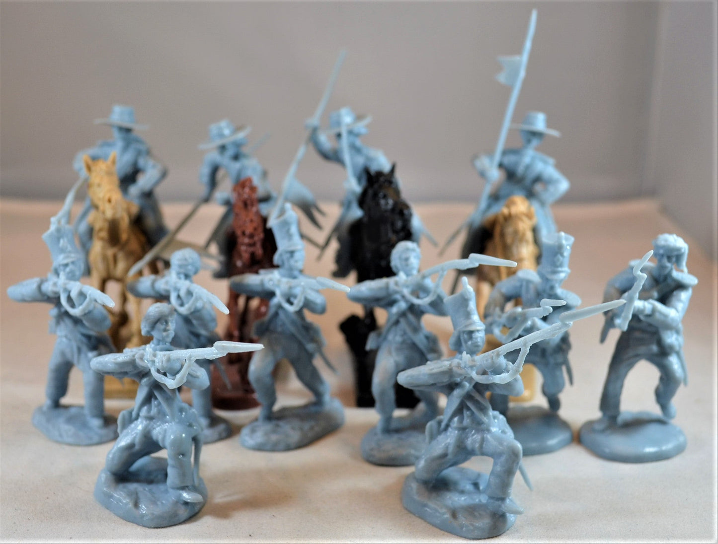 PARAGON  1/32  PARAGON ALAMO MEXICAN CAVALRY AND INFANTRY SET 3 LIGHT BLUE
